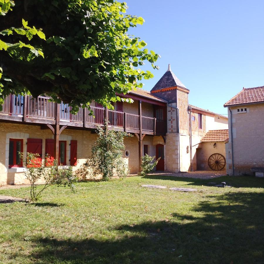 Au Repos Des Elfes Villa Braye-sous-Faye Buitenkant foto