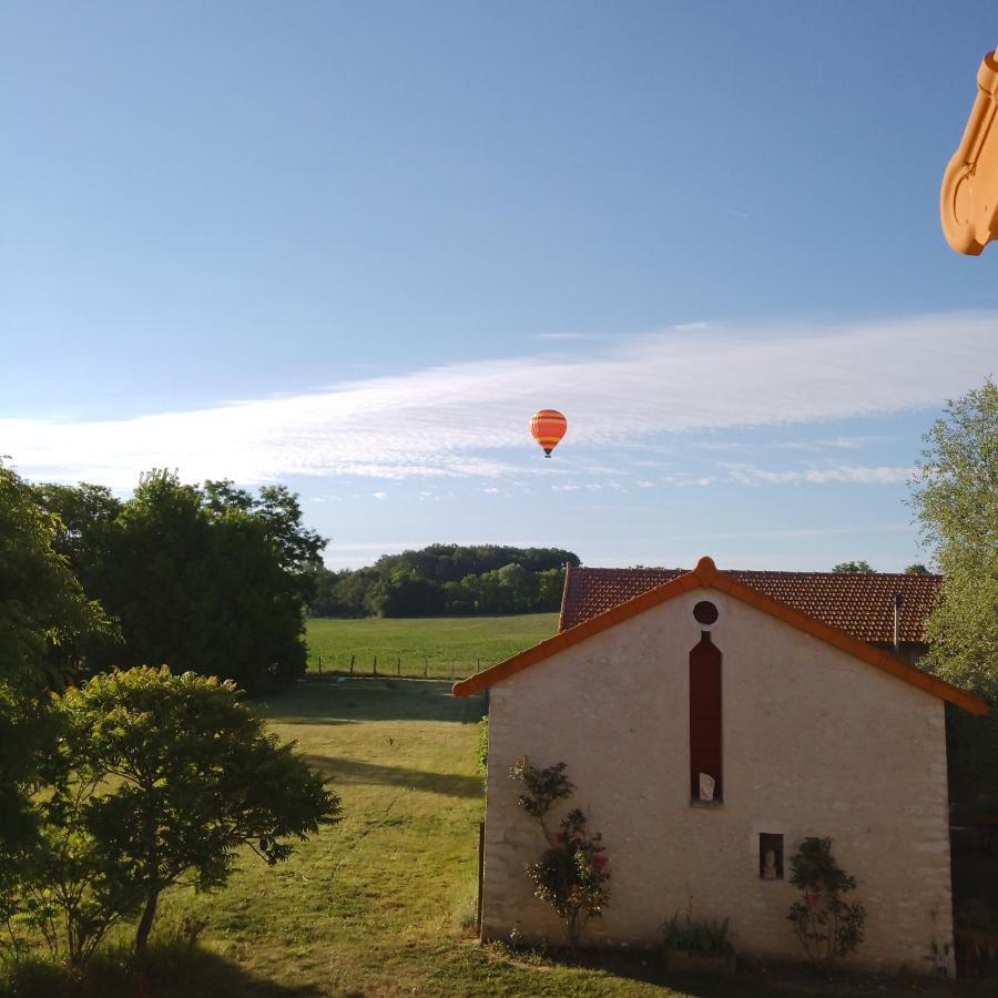 Au Repos Des Elfes Villa Braye-sous-Faye Buitenkant foto