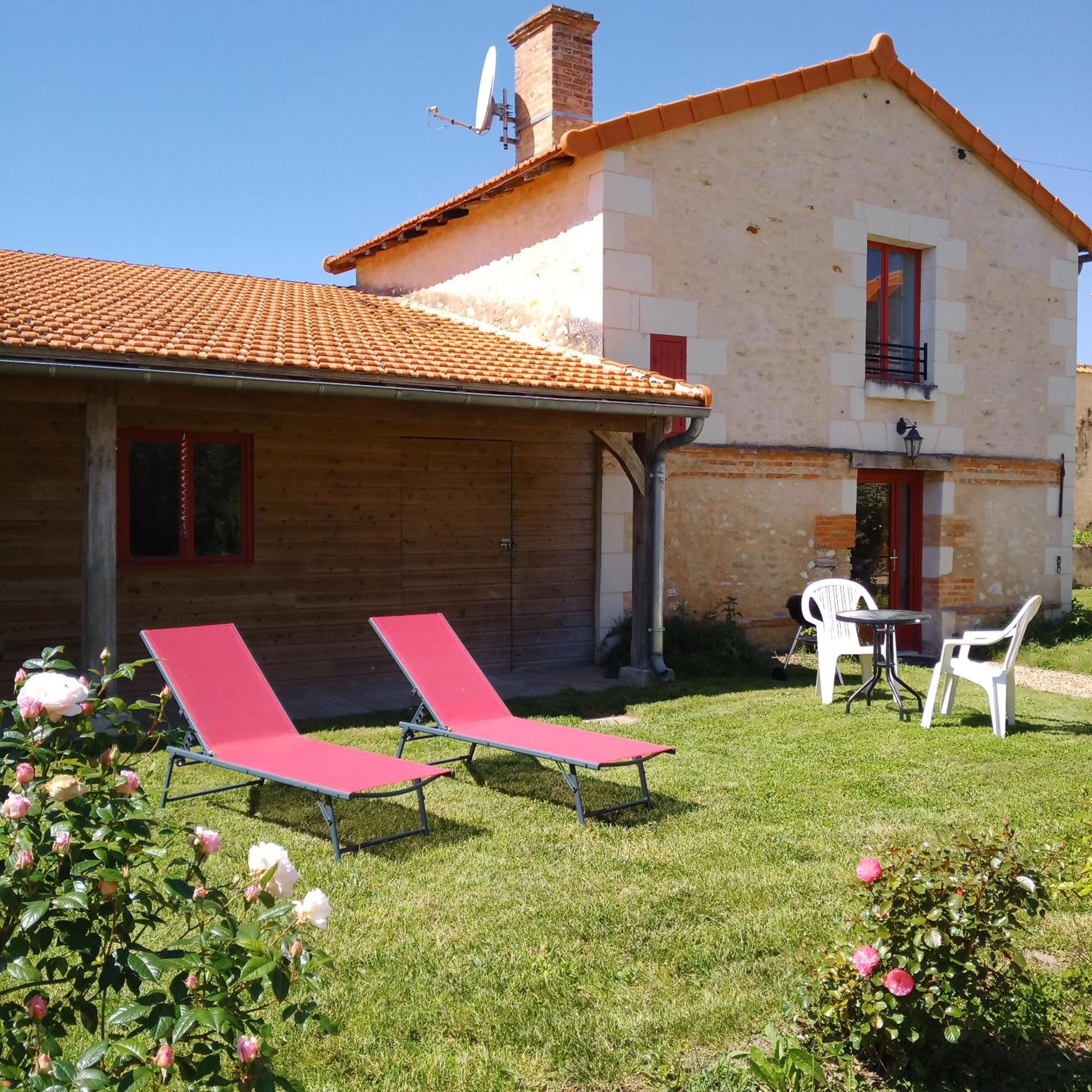 Au Repos Des Elfes Villa Braye-sous-Faye Buitenkant foto
