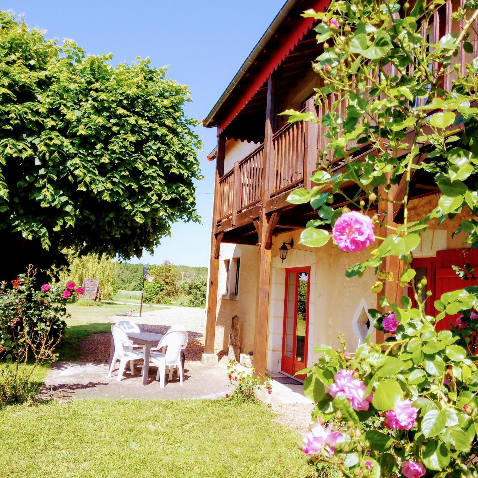Au Repos Des Elfes Villa Braye-sous-Faye Buitenkant foto
